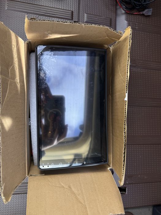 Магнітола магнітофон в авто