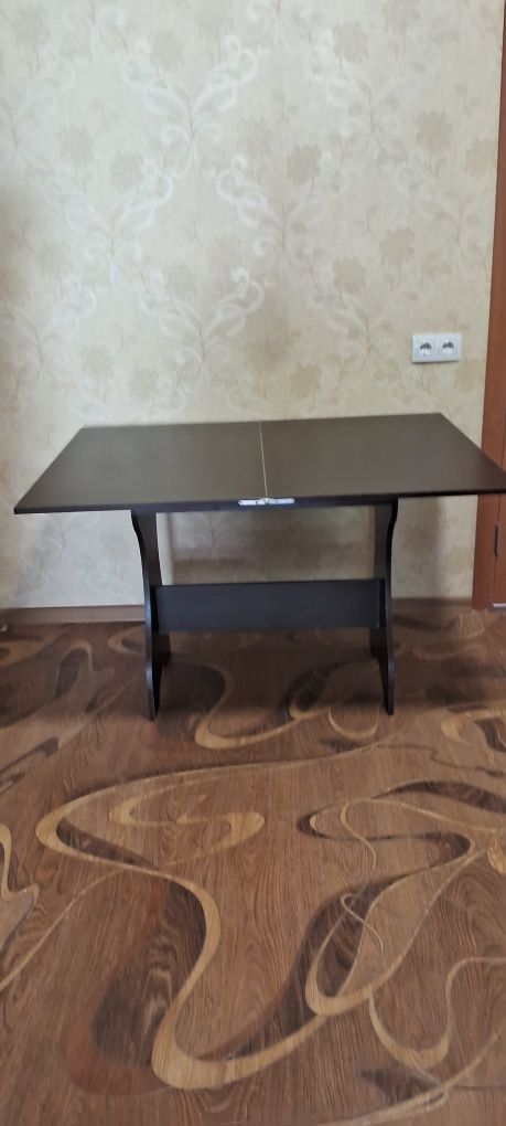 Стіл кухонний, розкладний