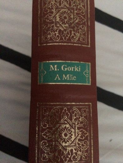 Máximo Gorki, livros do autor, preço por livro, portes grátis