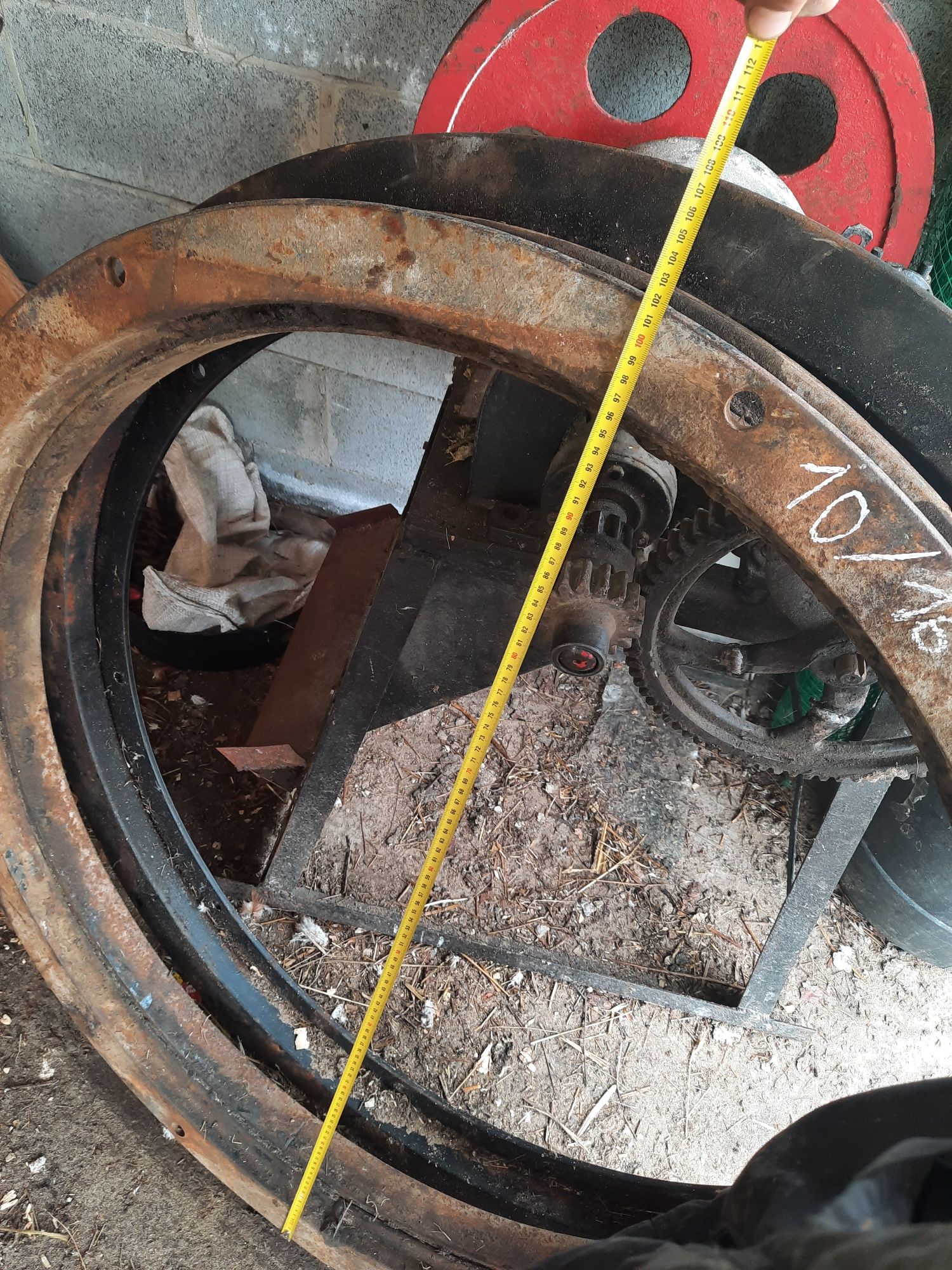 Продам поворотний круг на прицеп