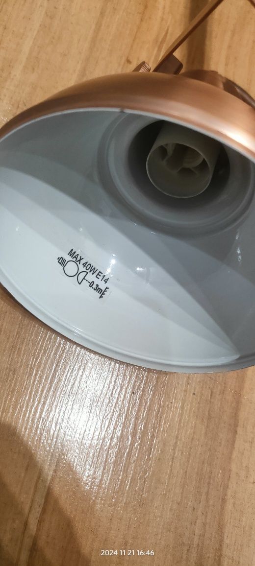 Sprzedam lampę sufitową