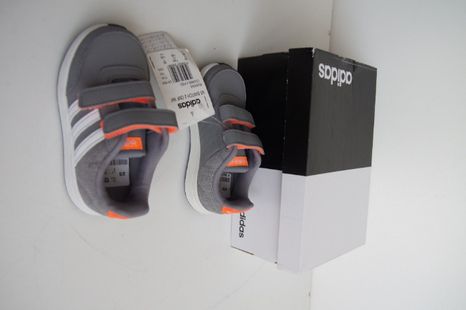 nowe buciki Adidas VS Switch 2 CMF INF DB1859 r 25 14.5 cm