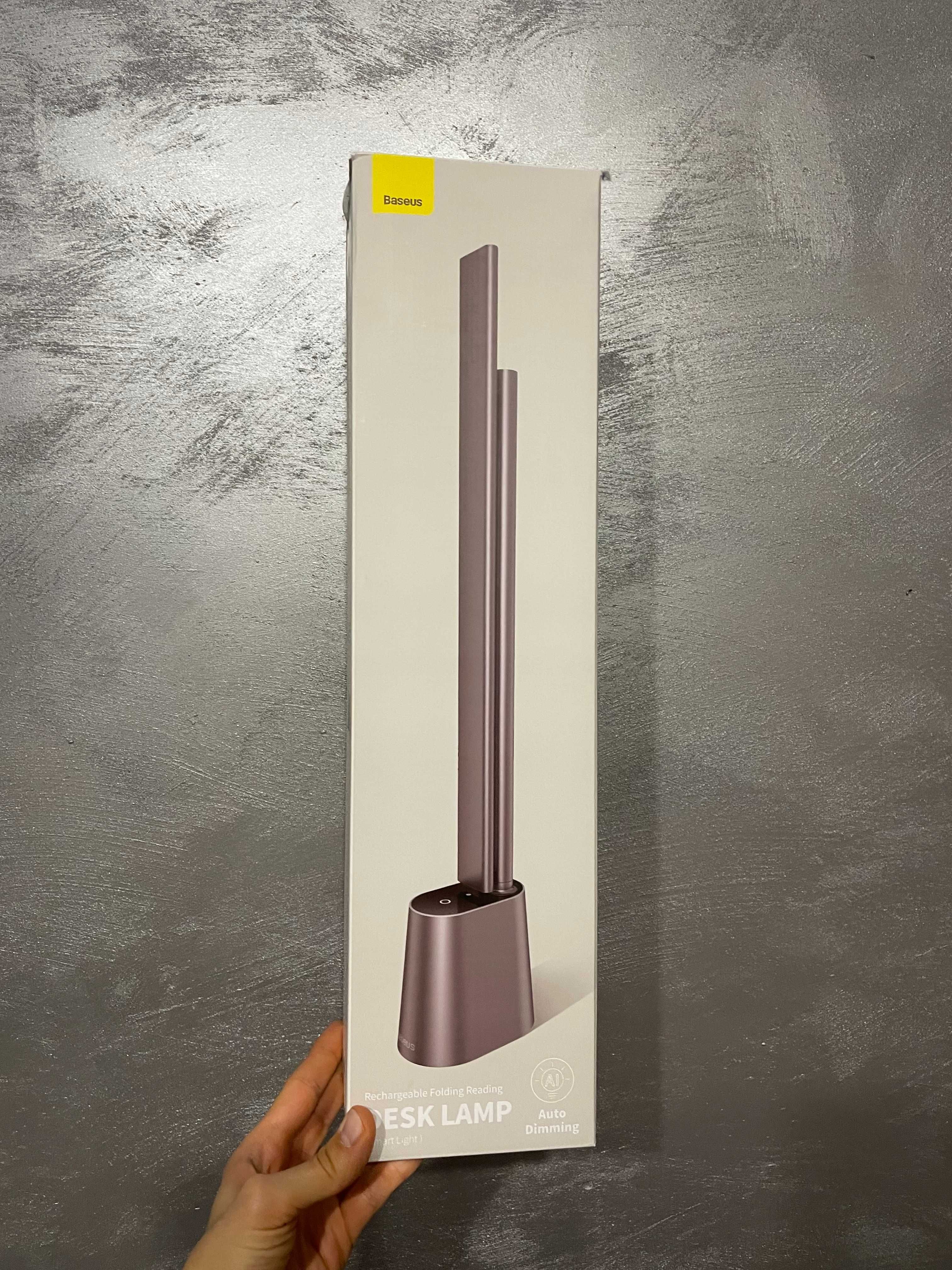 Baseus Smart Eye Bezprzewodowa lampka biurkowa czujnik światła LED