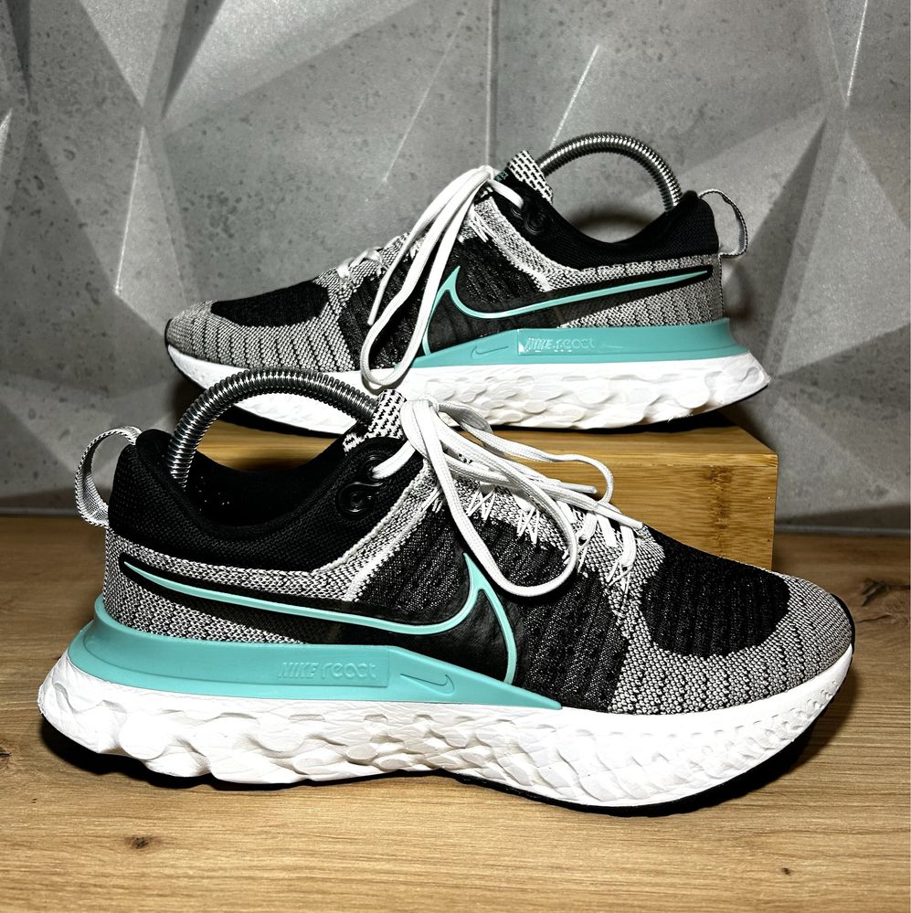 Buty do biegania Nike React Infinity Run 42 Unisex