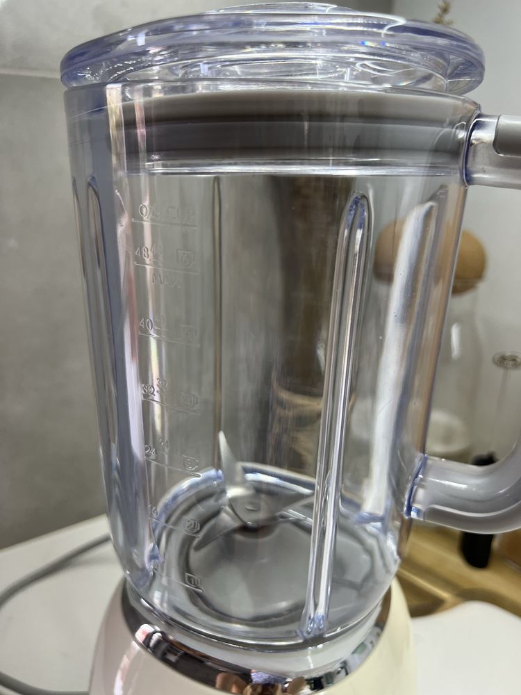 Liquidificadora SMEG branca