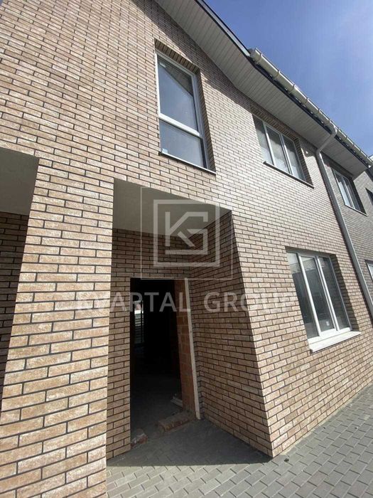 БЕЗ КОМІСІЇ! 100м2 Двоповерховий ТаунХаус без ремонту в 1,5 цегли