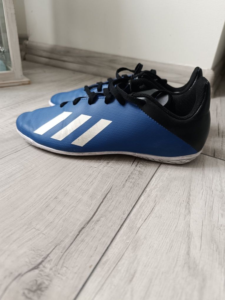 Buty piłkarskie halowe Adidas Junior 36