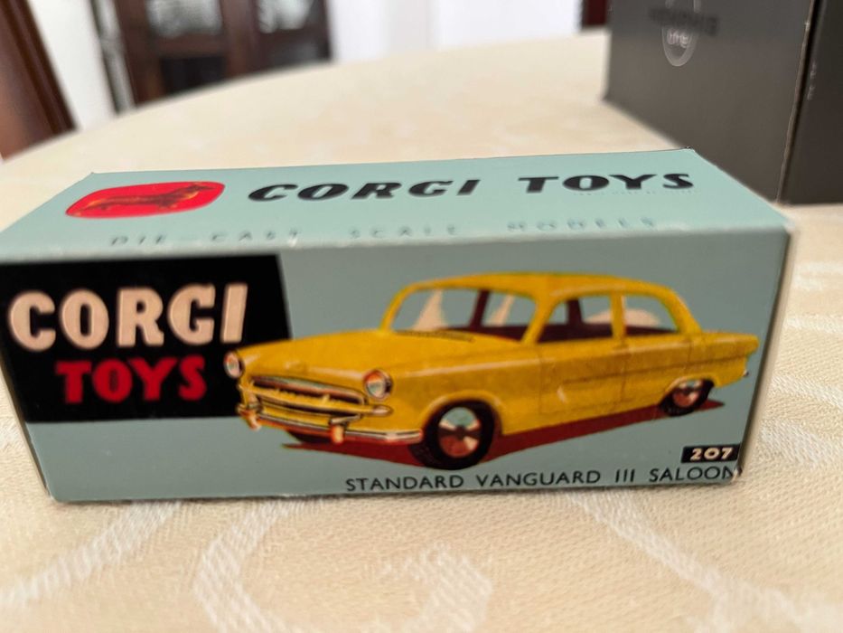 Caixa de reprodução para Corgi Toys 207 Standard Vanguard esc. 1:43