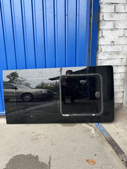 Бокове скло volkswagen T5