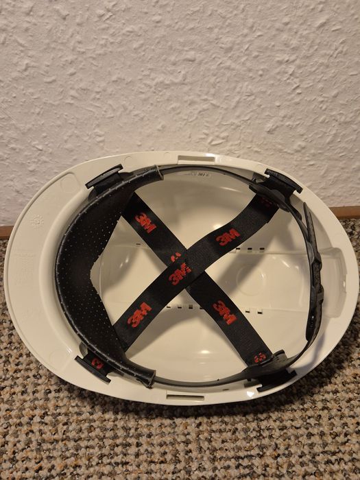 Nowy kask budowlany ochronny 3M G3000