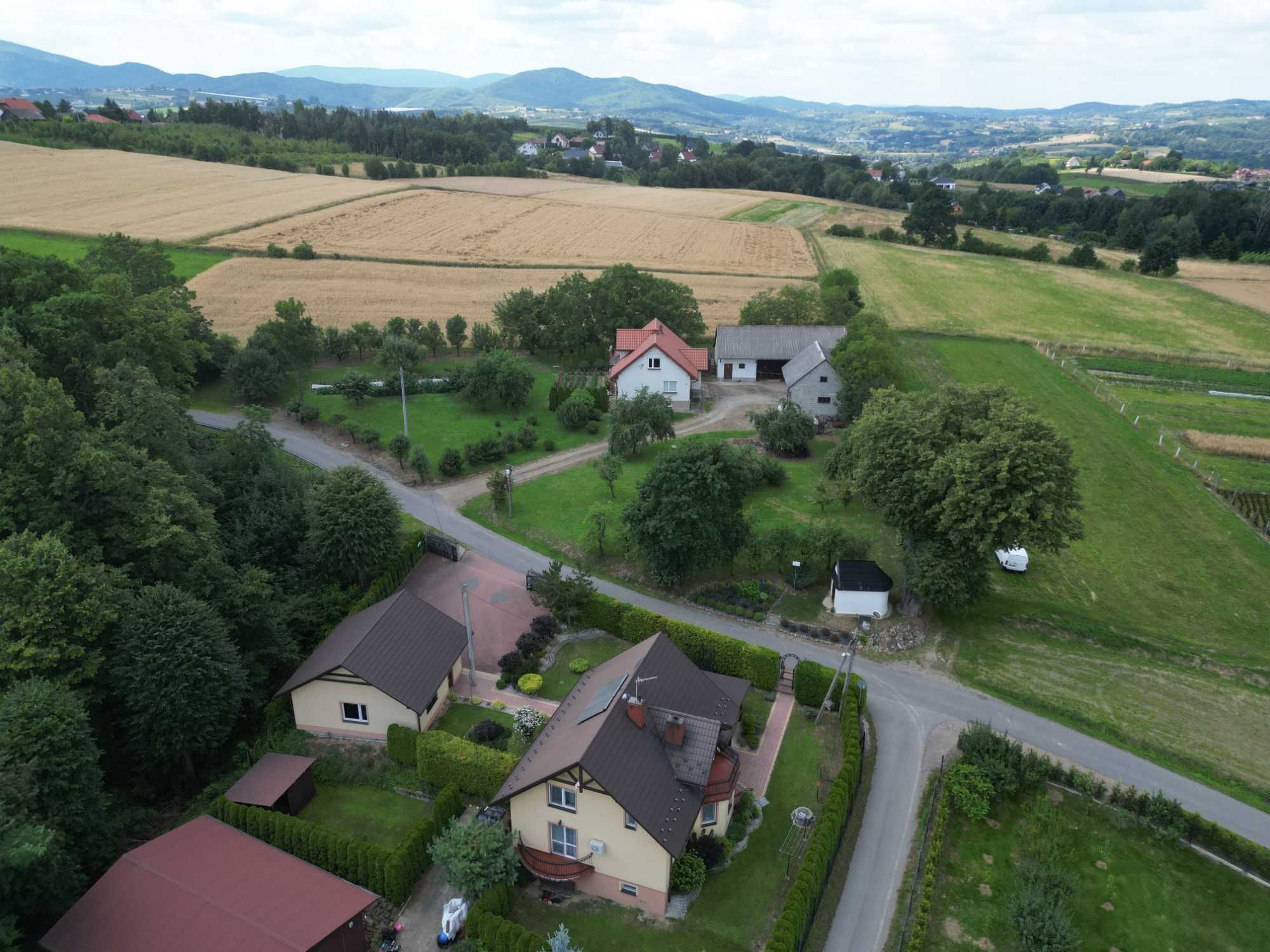 Dom w Żerosławicach w pełni wyposażony do zamieszkania 144m2 21arów