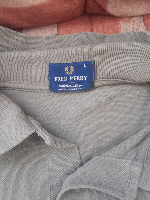 Поло Fred Perry.