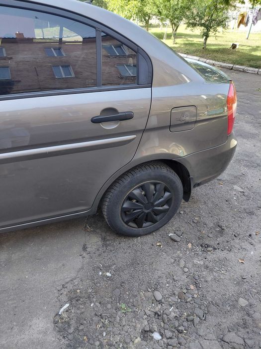 Автомобіль Hyundai Accent