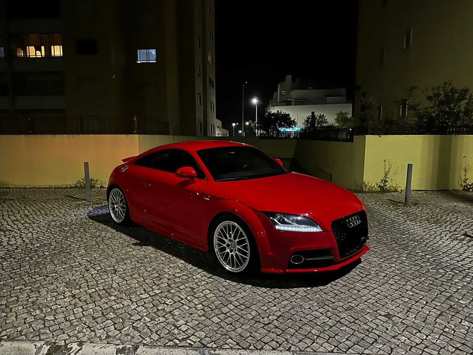 AUDI TT 1.8TFSI S-Line