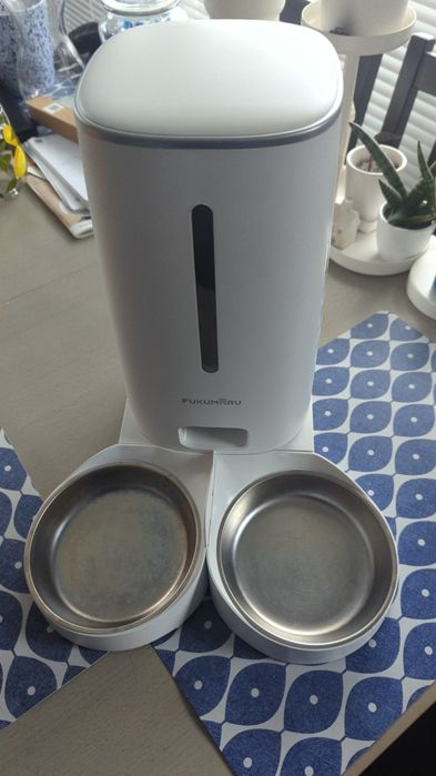 Podajnik karmy automatyczny - Fukumaru miska automatyczna