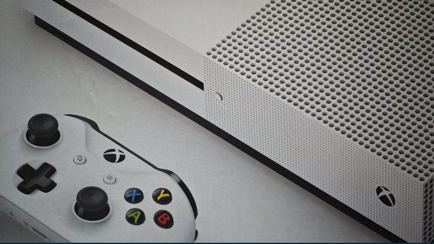 Xbox One S 1000GB - Branca

Se