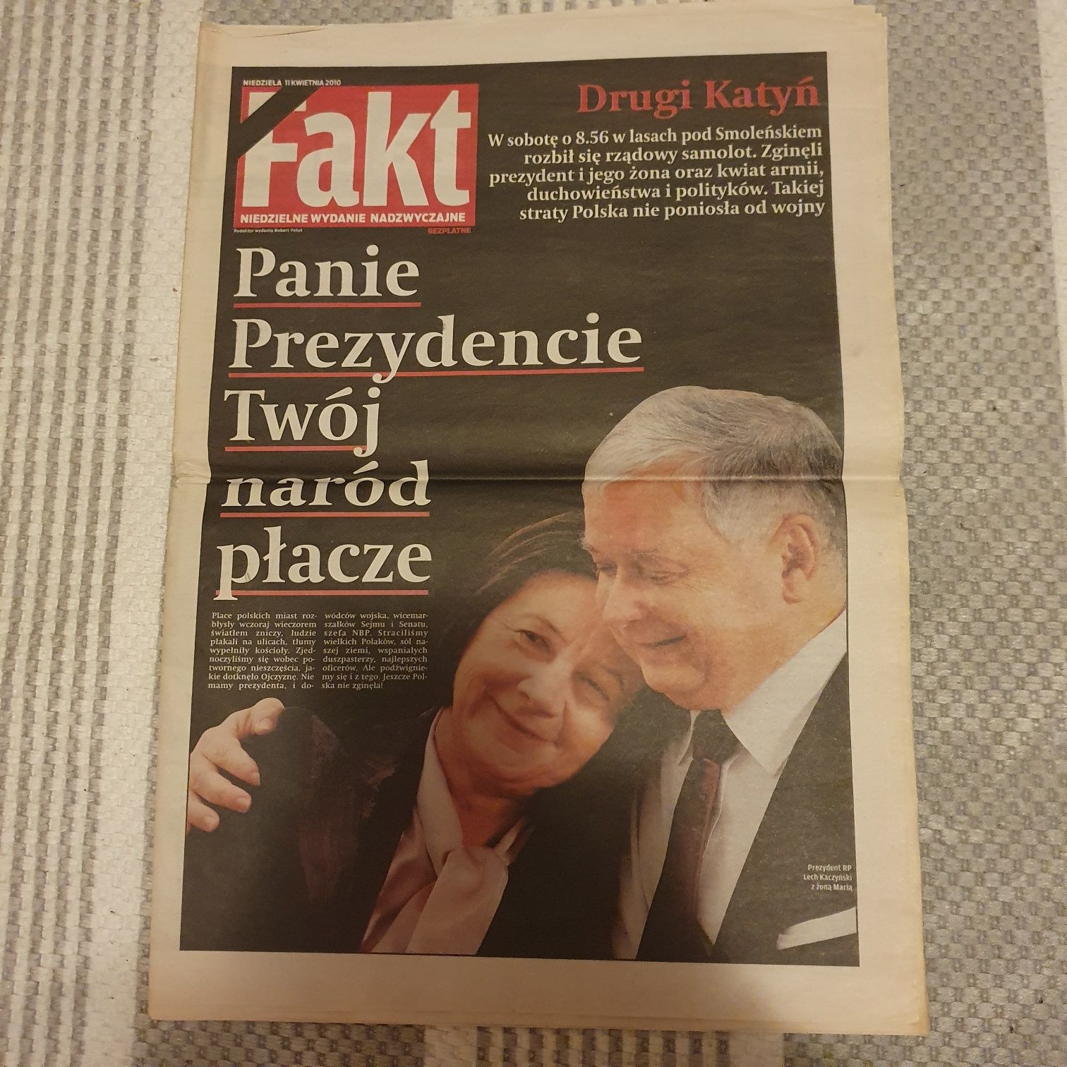 Gazeta Fakt z 11.04.2010r.