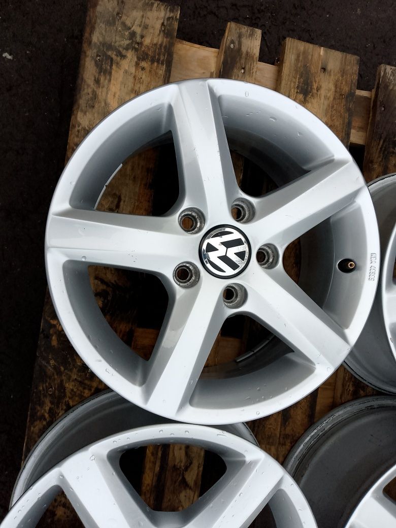 Felgi aluminiowe VW 15 5x112