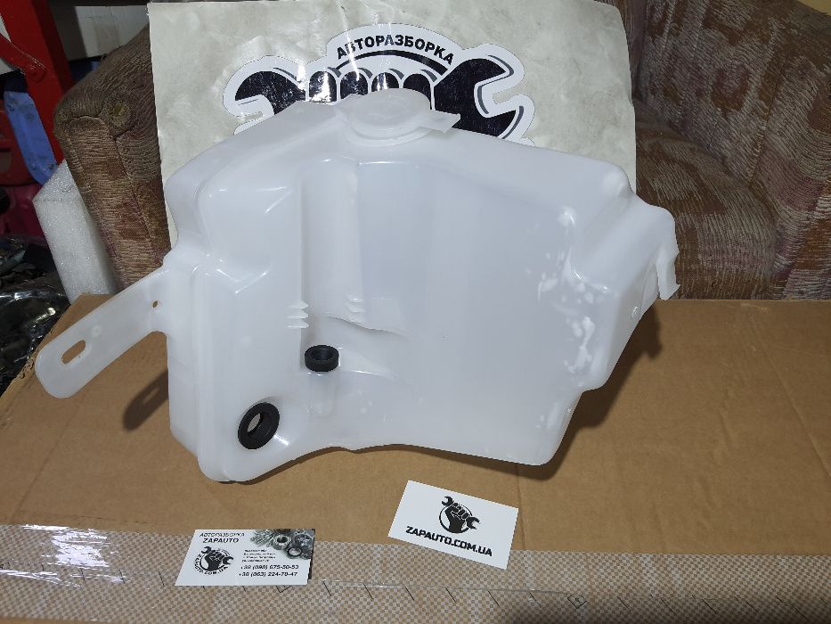 Бачек омывателя Mercedes ML W163, ML270, ML320, ML400 бачок омивача