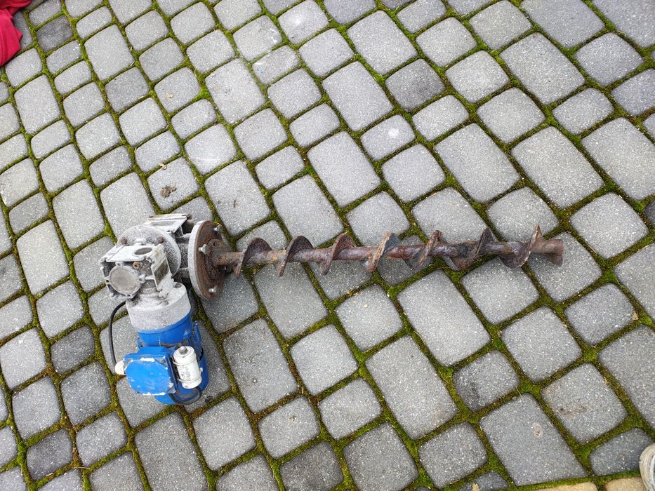 Podajnik do pieca co