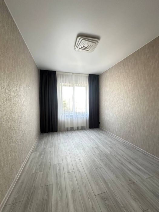 Новий ТАУНХАУС з новим ремонтом, м.Буча, вул.Києво-Мироцька.