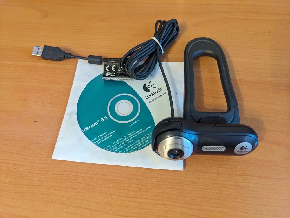 Веб камера Logitech QuickCam Fusion 1,3Mpx