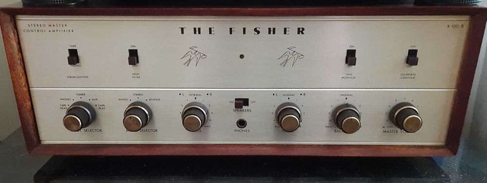 Интегральный ламповый усилитель Fisher X-100-B