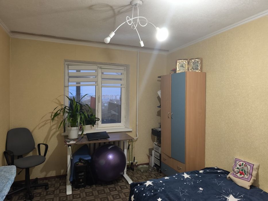 Продаж 2-кімнатної квартири на Леваневського