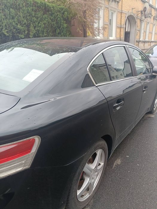 Toyota Avensis T 27