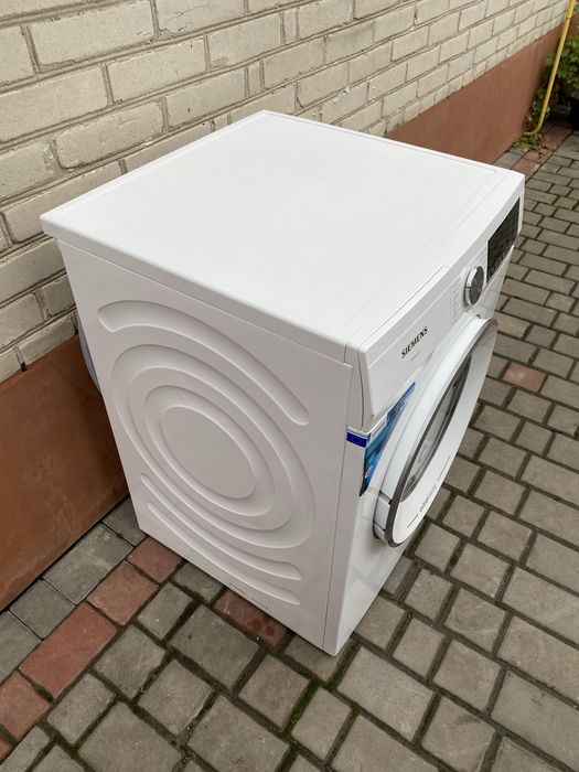 Пральна машина Siemens 2024 року