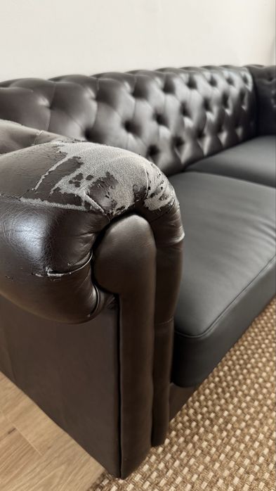 Sofa chesterfield
