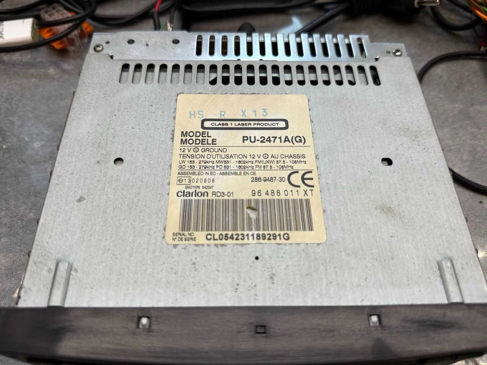 Fabryczne Radio Cd Citroen C3 Peugeot 206 PU-2471A Clarion
