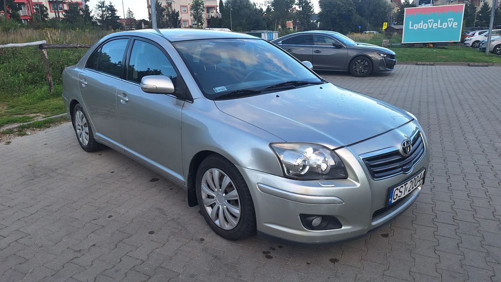 Toyota Avensis Toyota Avensis 2.2 D-CAT 177KM lifting