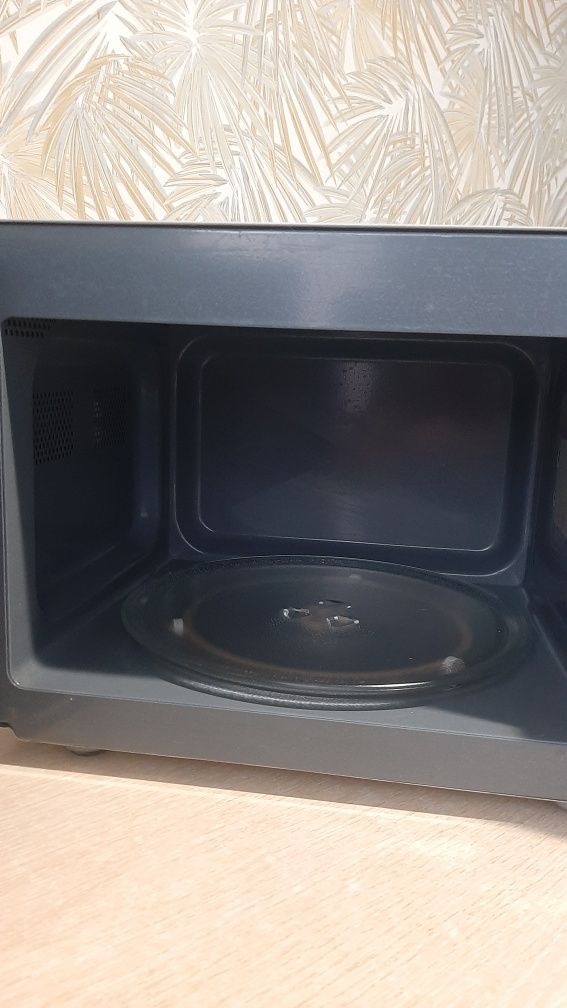 Мікрохвилюва  пічь  Gorenje