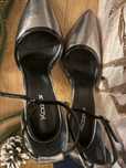 Buty na szpilce .