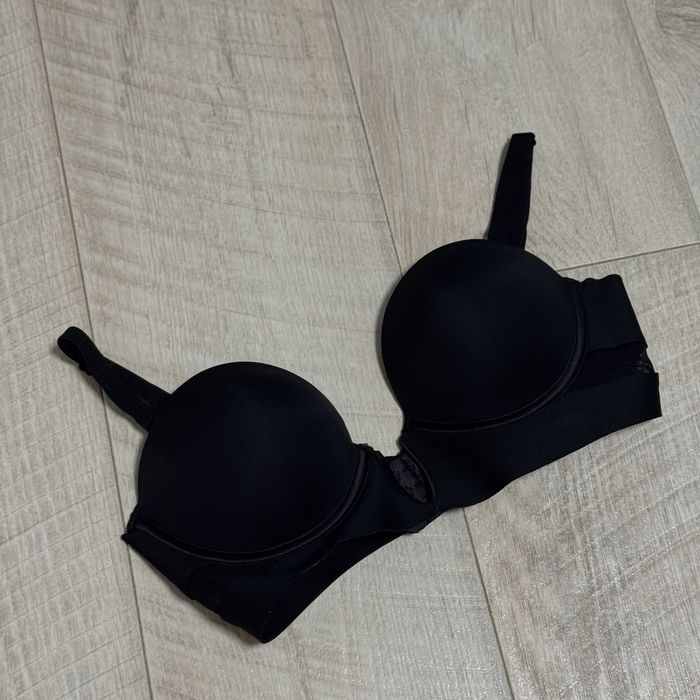 Ліфчик жіночий чорний