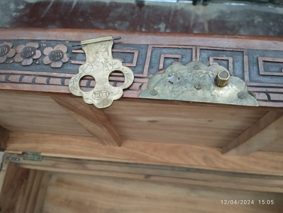 Arca de Enxoval Antiga