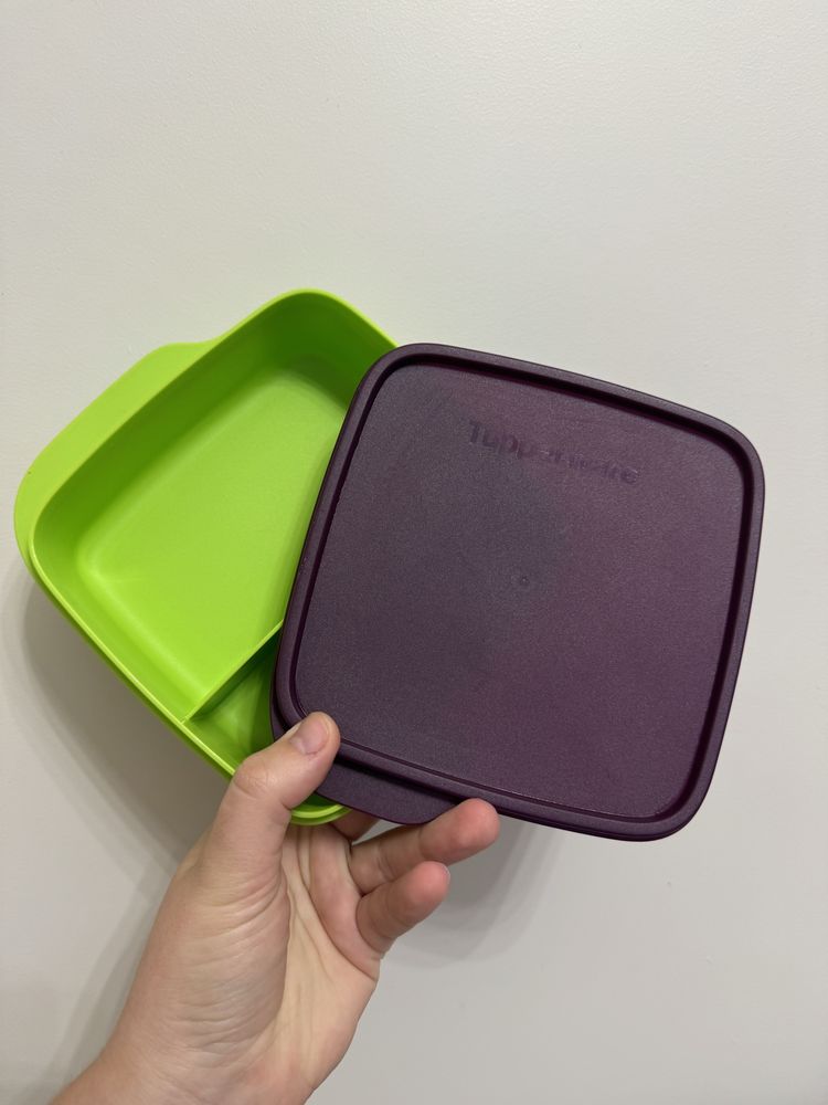 Контейнер с разделителями - школьник Tupperware