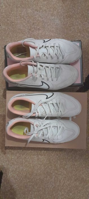 Футбольні бутси Nike