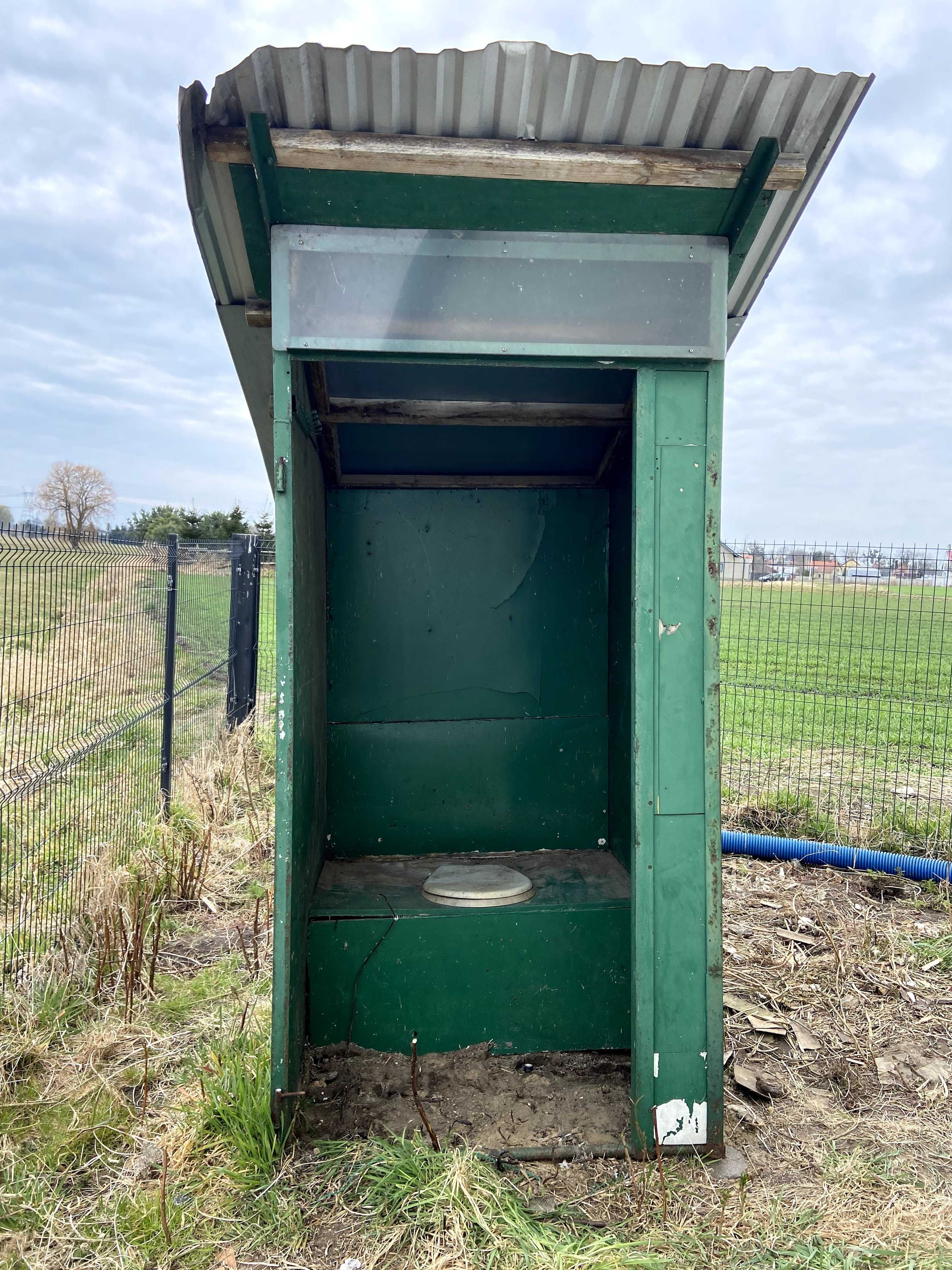 Toaleta, WC, wychodek na budowę