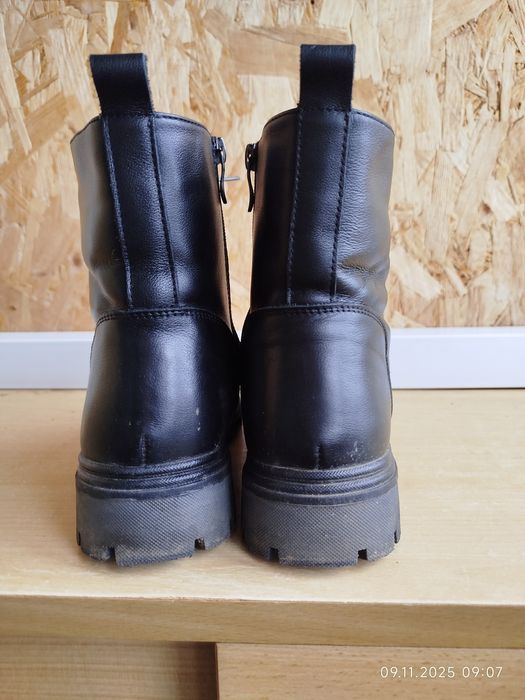 Зимние женские ботинки 39 размер