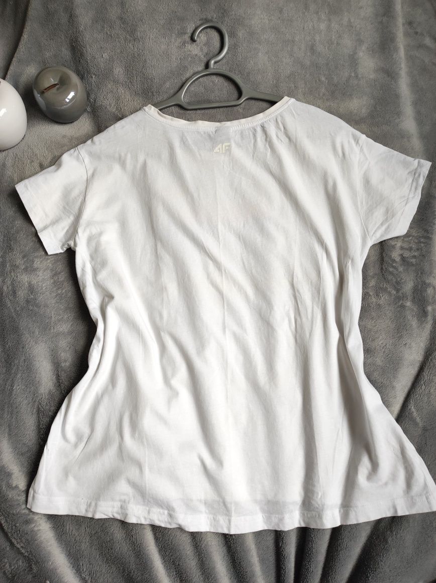 Biały t-shirt 4F L
