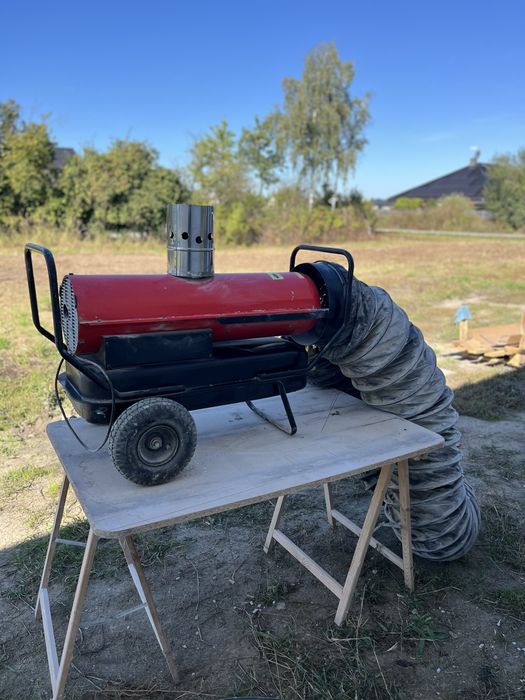 Nagrzewnica olejowa z odprowadzeniem spalin 20 KW
