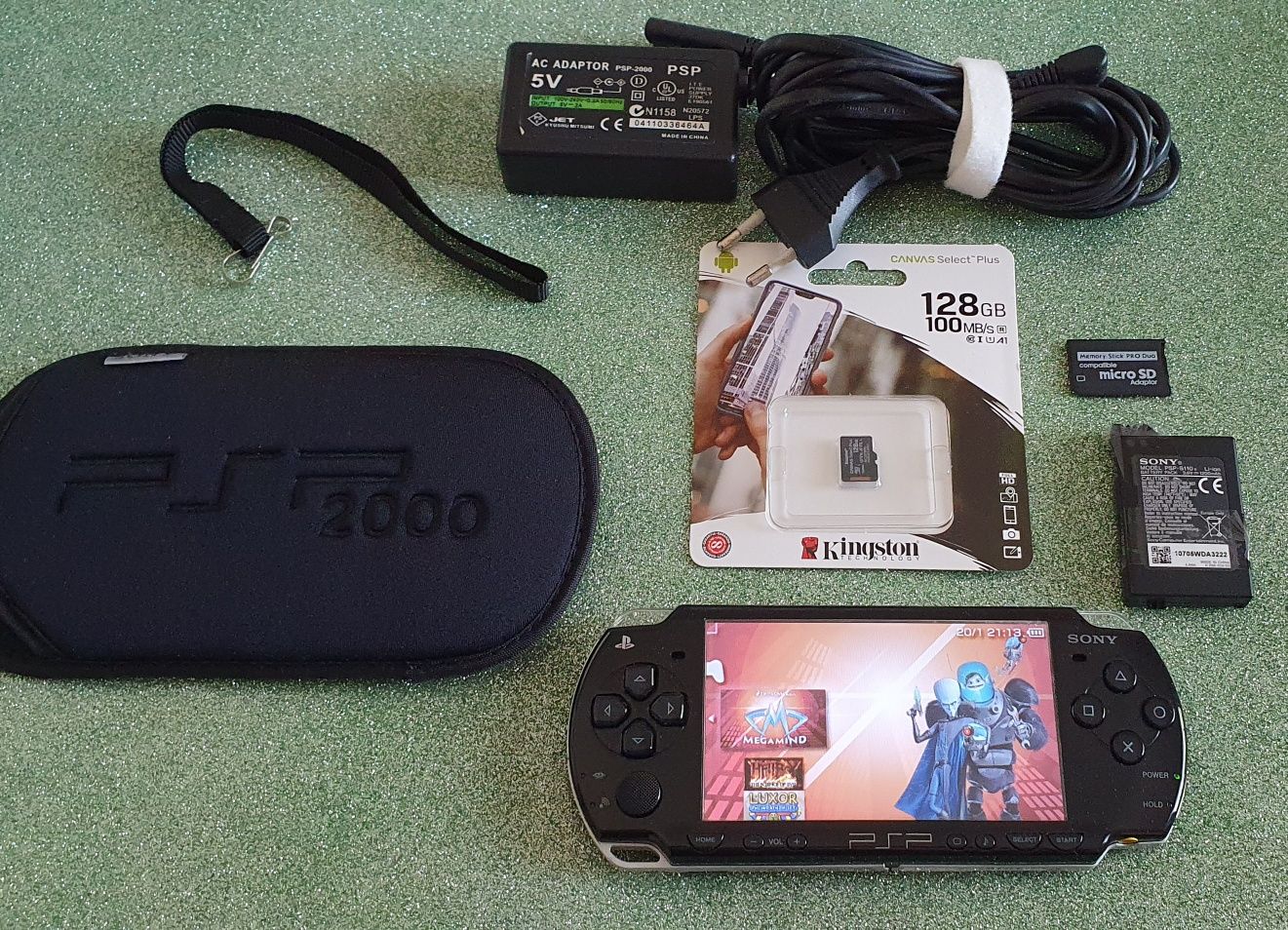 PsP 2004 (ref. 2004A) Desbloqueada + cartão de 128gb cheio de jogos