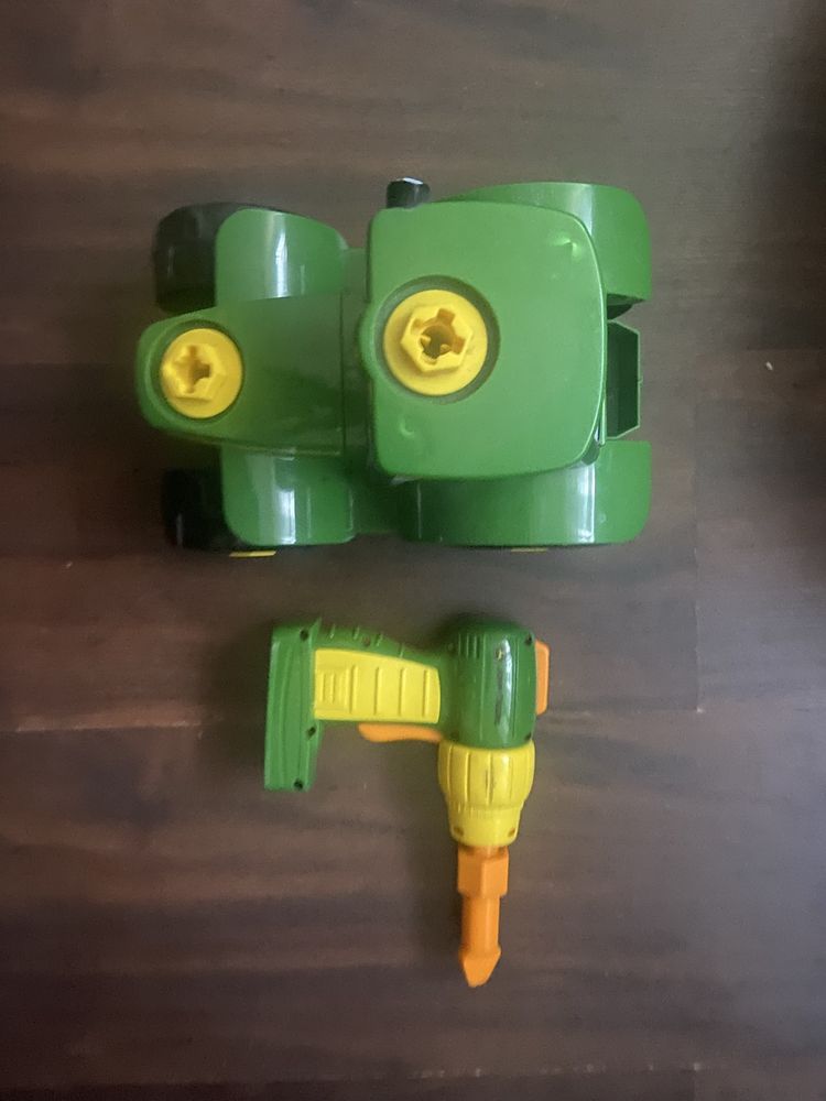 TOMY John Deere zbuduj traktor Johnny 46655