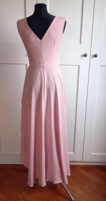 Asymetrycznym długą sukienka rozS/M