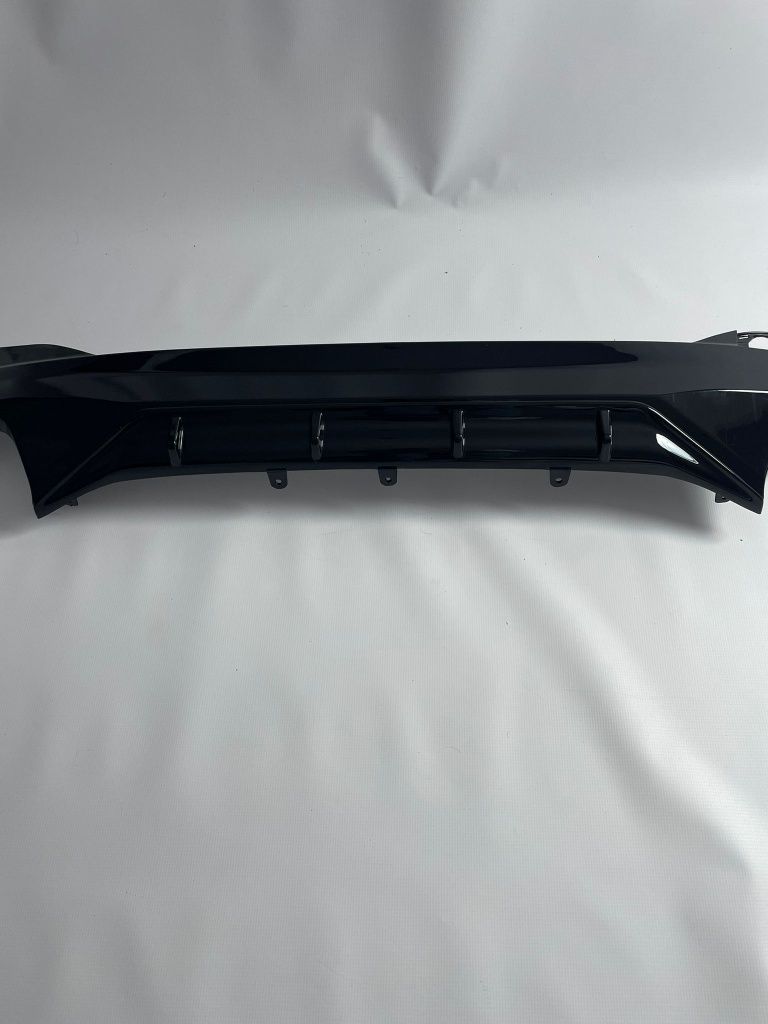 BMW G30 G31 Tylny Dyfuzor Dokładka Spoiler 530D Look Czarny Połysk