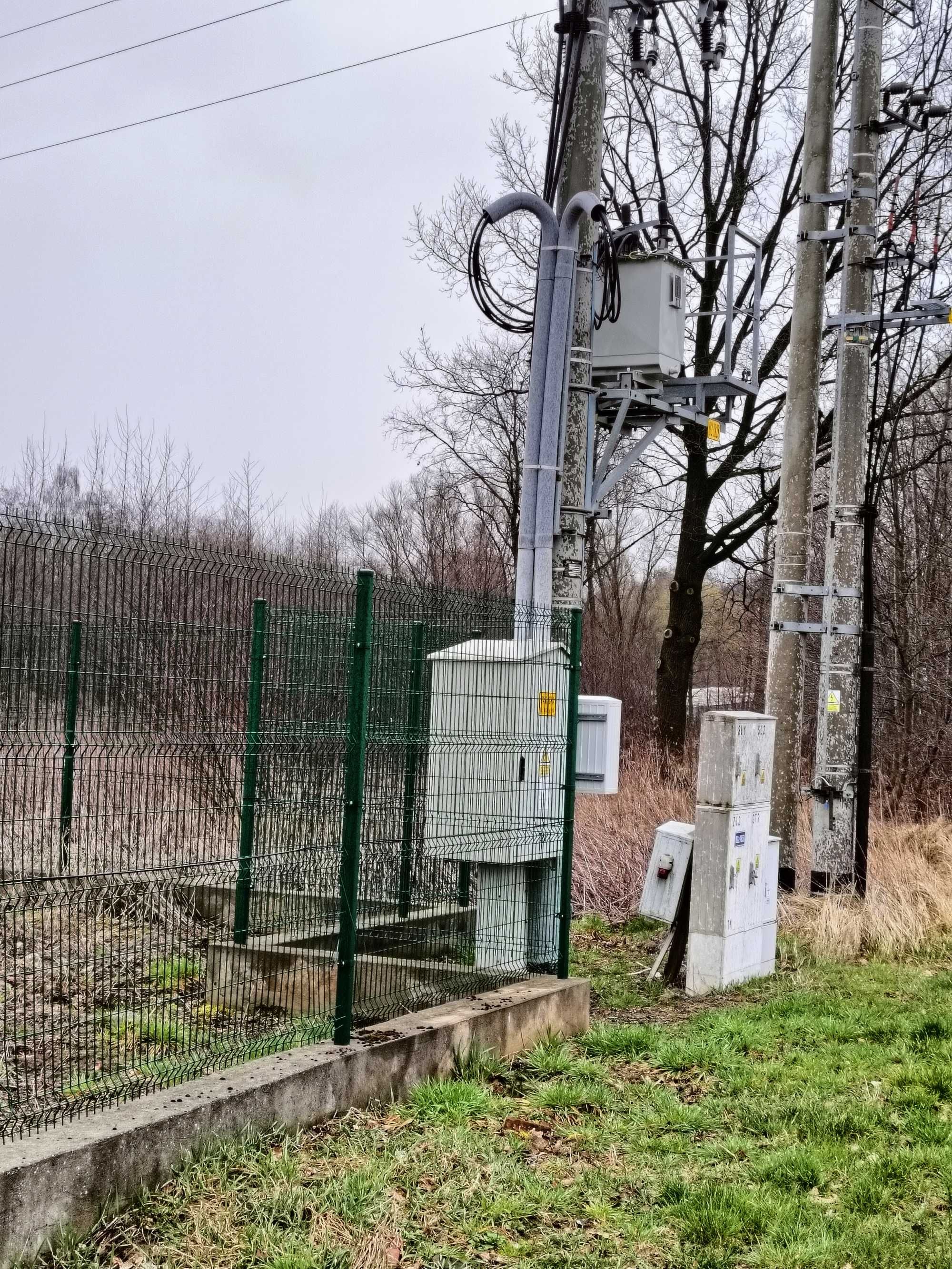 Sprzedam działkę budowlano usługową Baniocha