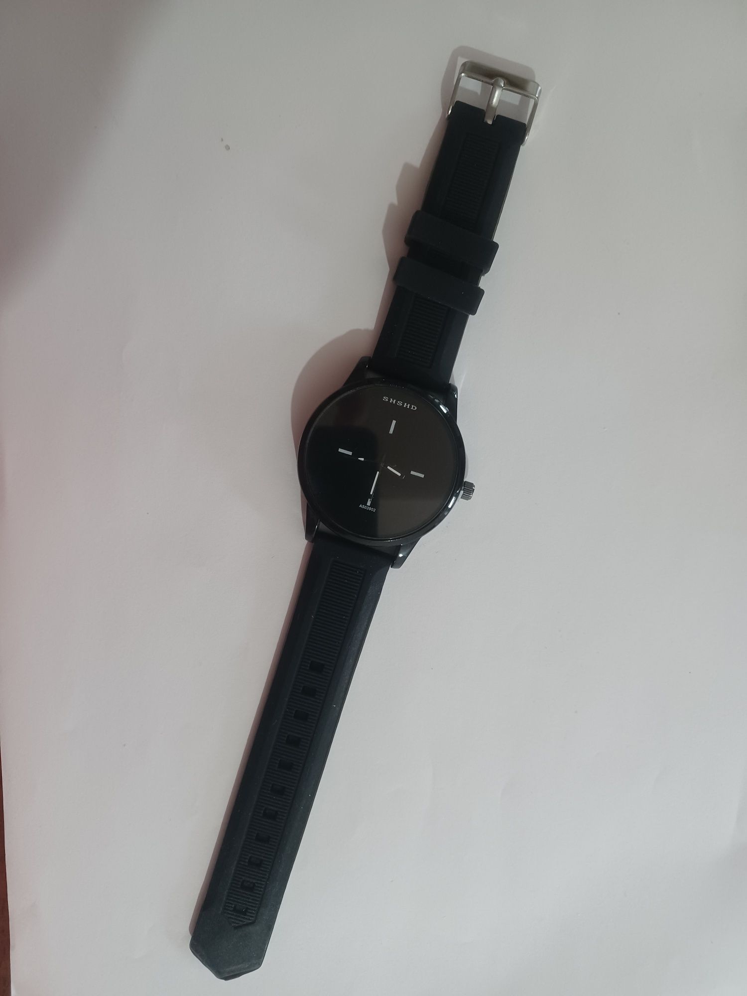 Nowy zegarek męski, czarny