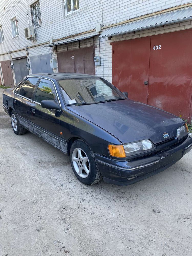 В разборе скорпио 2.0 DOHC хорошее  состояние деталей ford scorpio